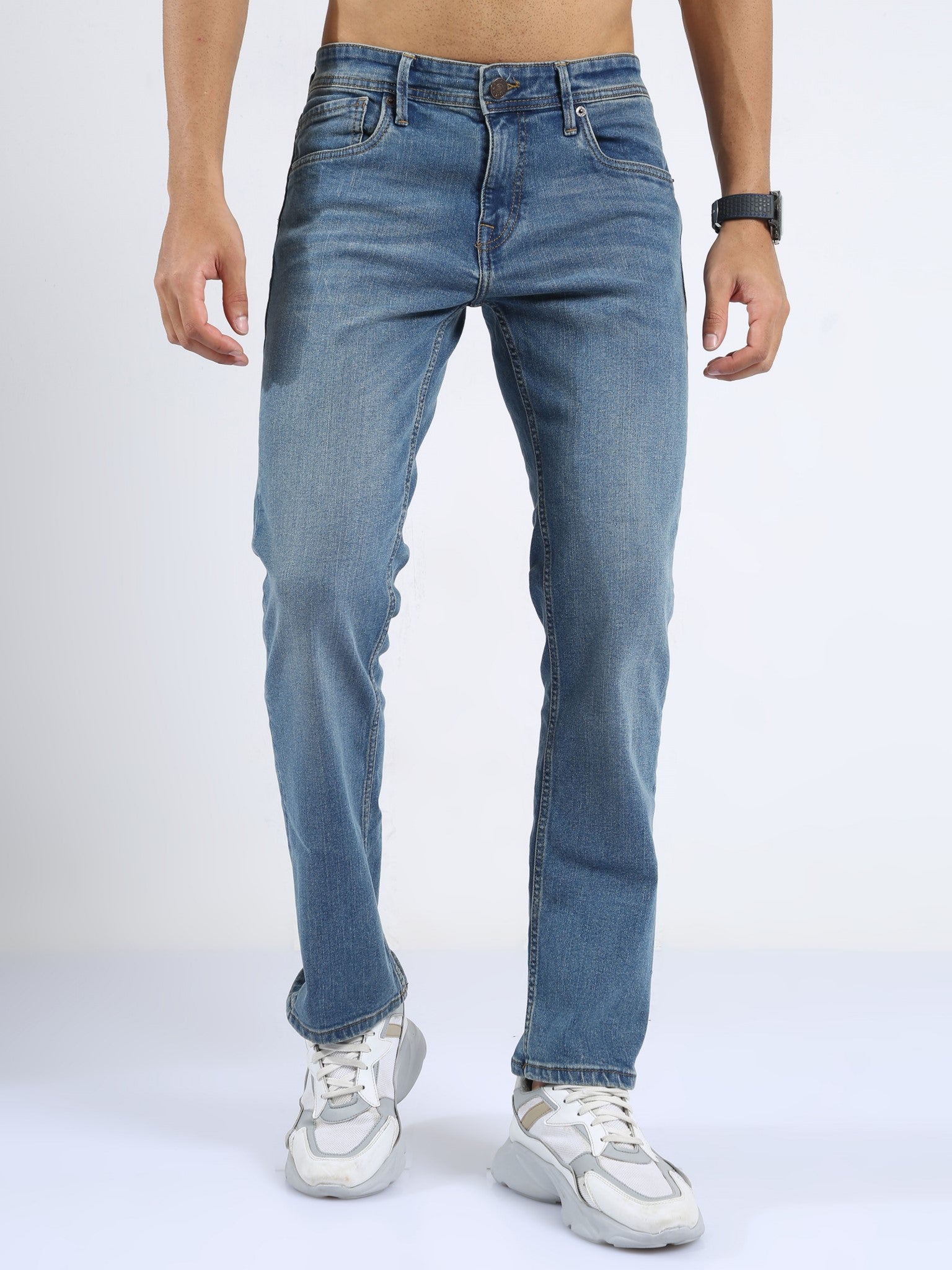 Xander Desert Blue Loose Jeans